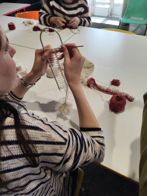 Oficina de longa duração de Gancho de Velha, sob a orientação de Margarida Carrusca — event image